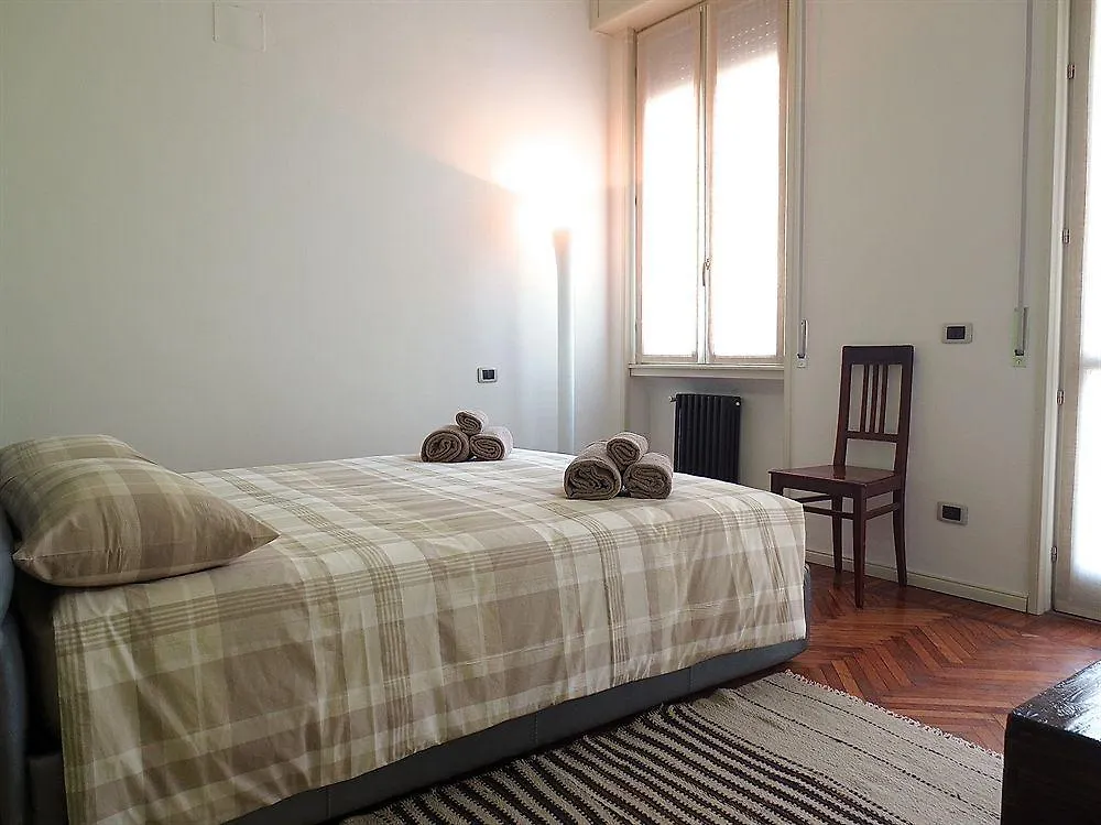 Apartment Ferienwohnung Temporary House - Milan Design District Italien